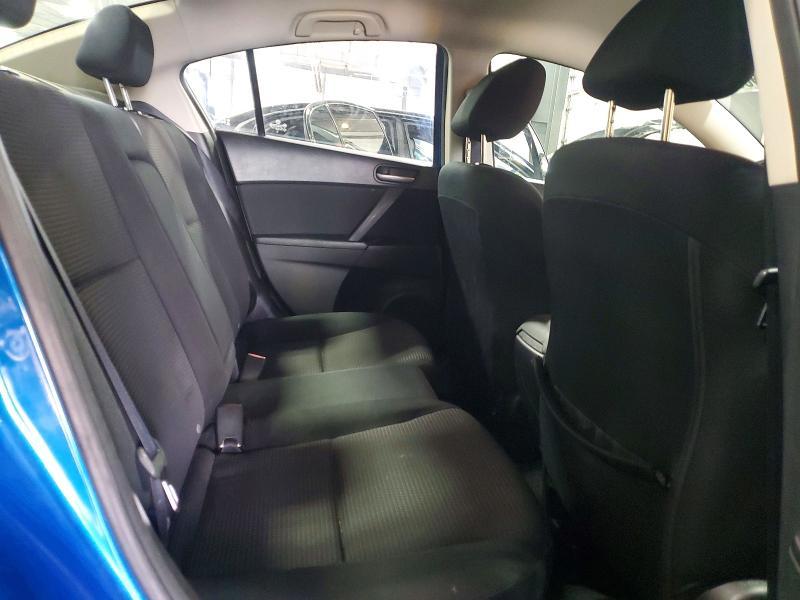 2012 Mazda 3 I