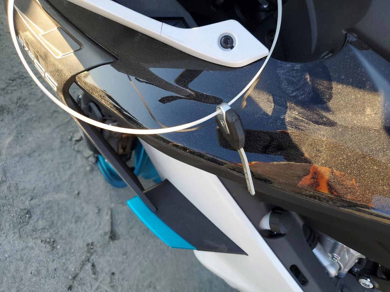 2025 Cf Moto 675SS