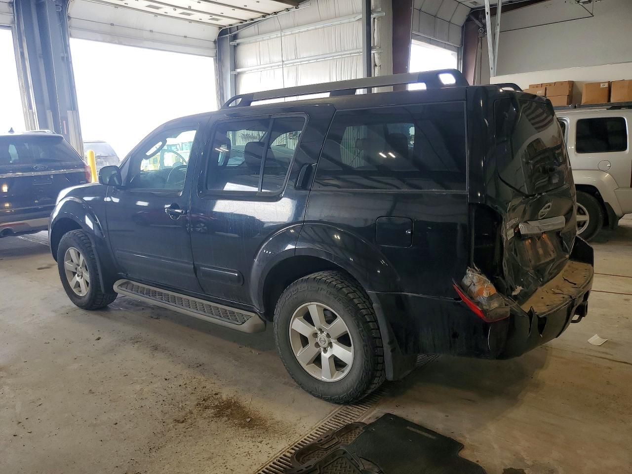 2012 Nissan Pathfinder s