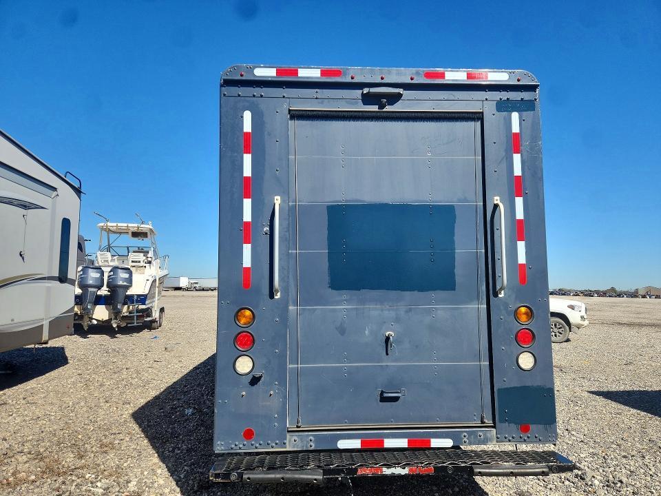 2020 Freightliner Mt45g Chassis Delivery Truck