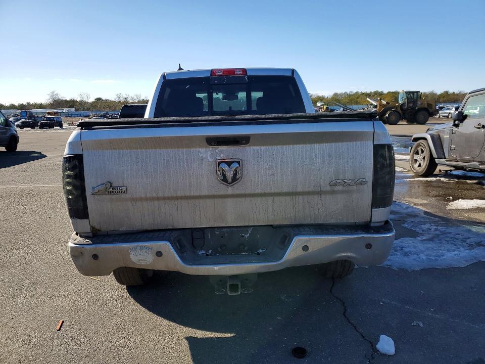 2013 Dodge RAM 1500 SLT