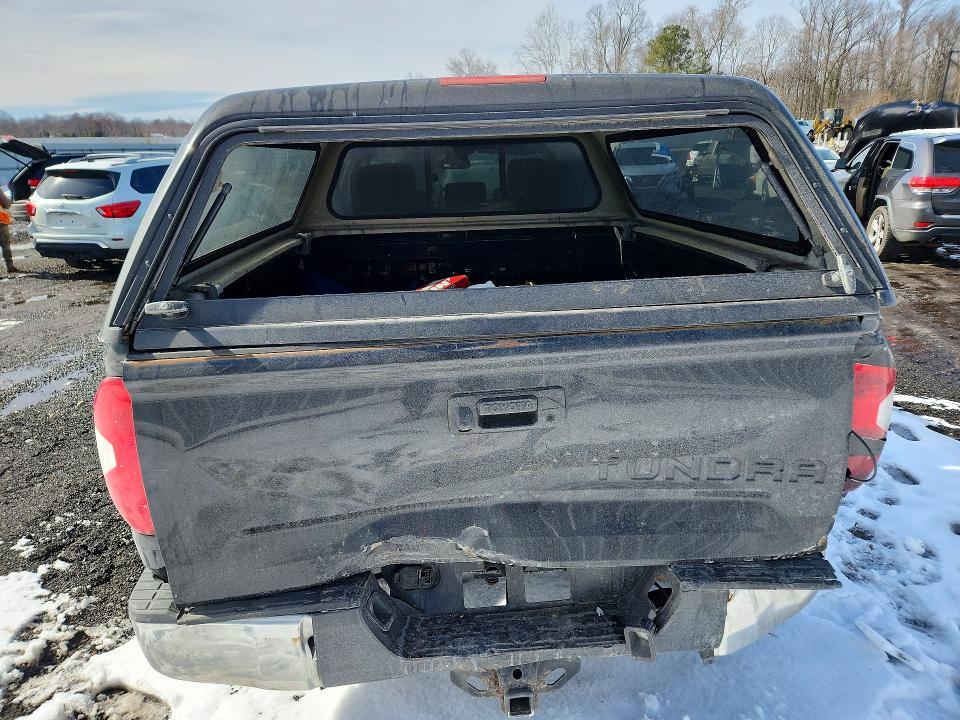 2015 Toyota Tundra SR5