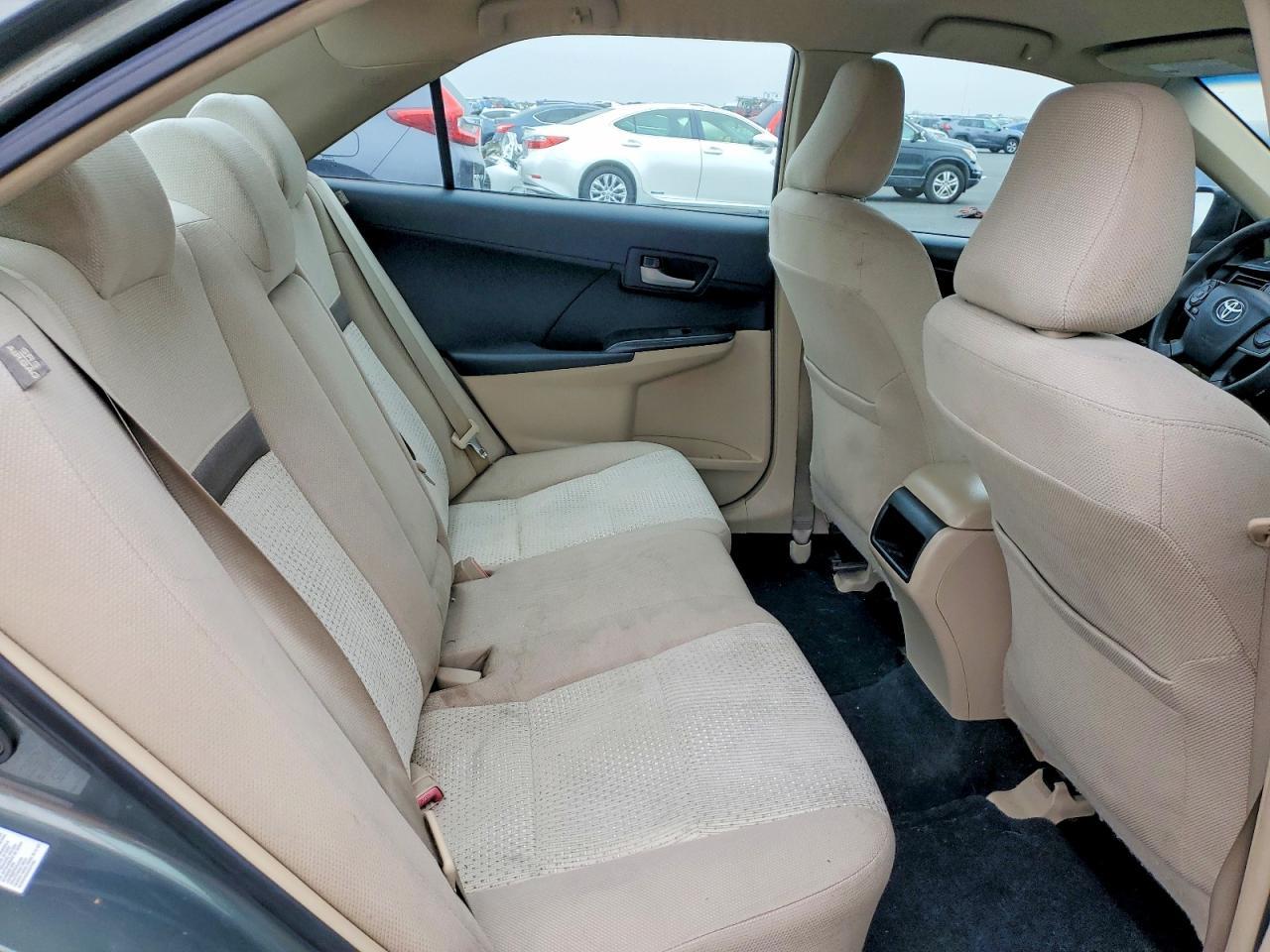 2013 Toyota Camry l
