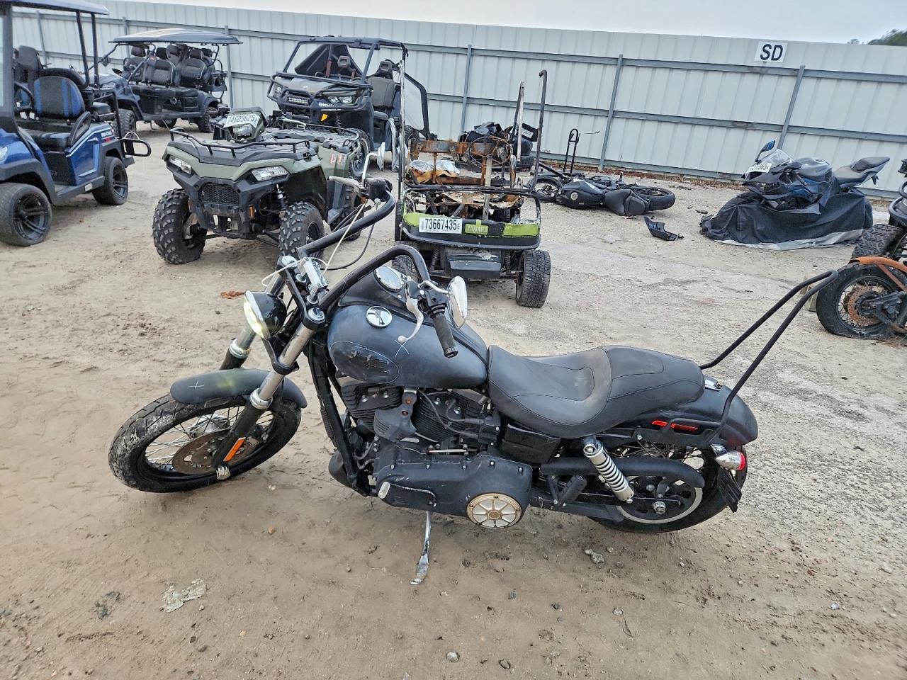2016 Harley-Davidson Fxdb Dyna Street BOB