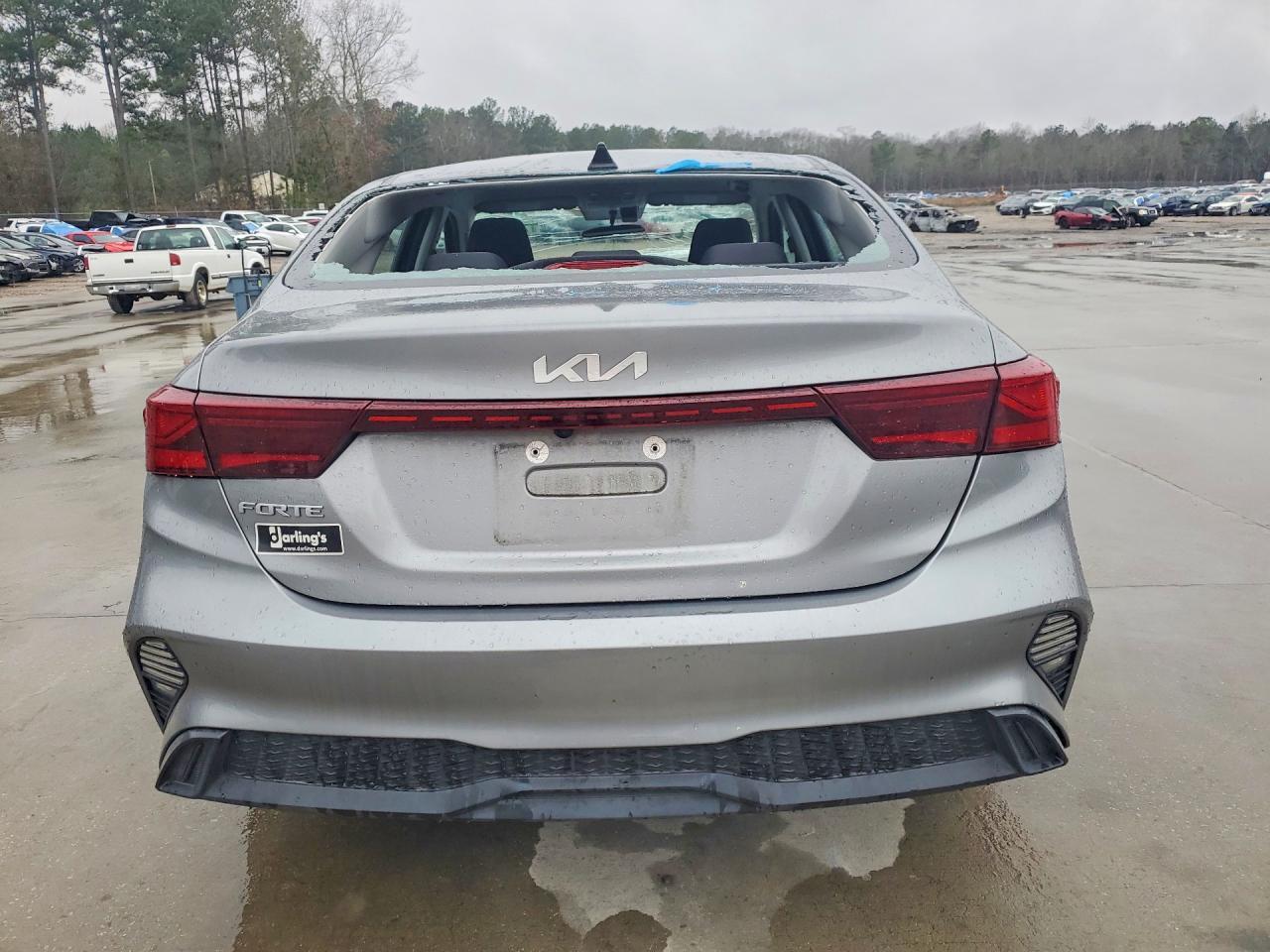 2022 KIA Forte fe