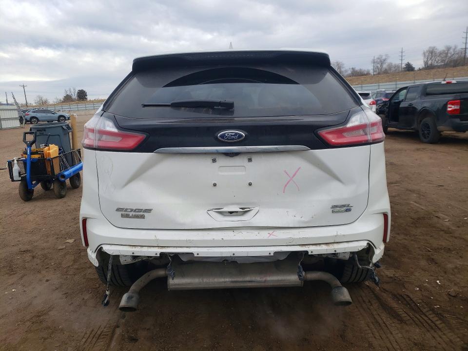 2019 Ford Edge sel