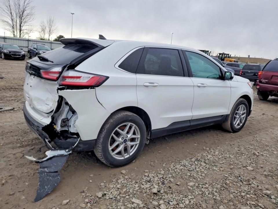 2021 Ford Edge sel