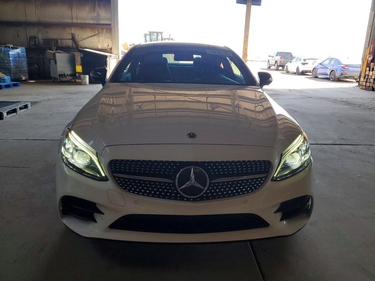 2022 Mercedes-Benz C300