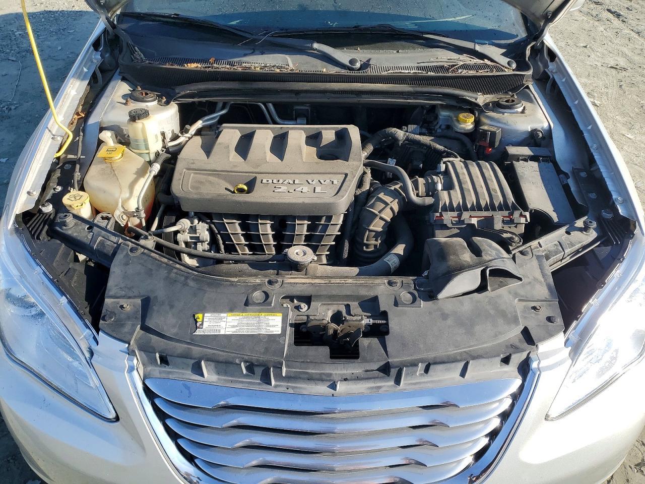 2012 Chrysler 200 Touring