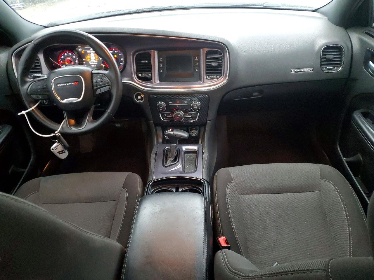 2017 Dodge Charger se