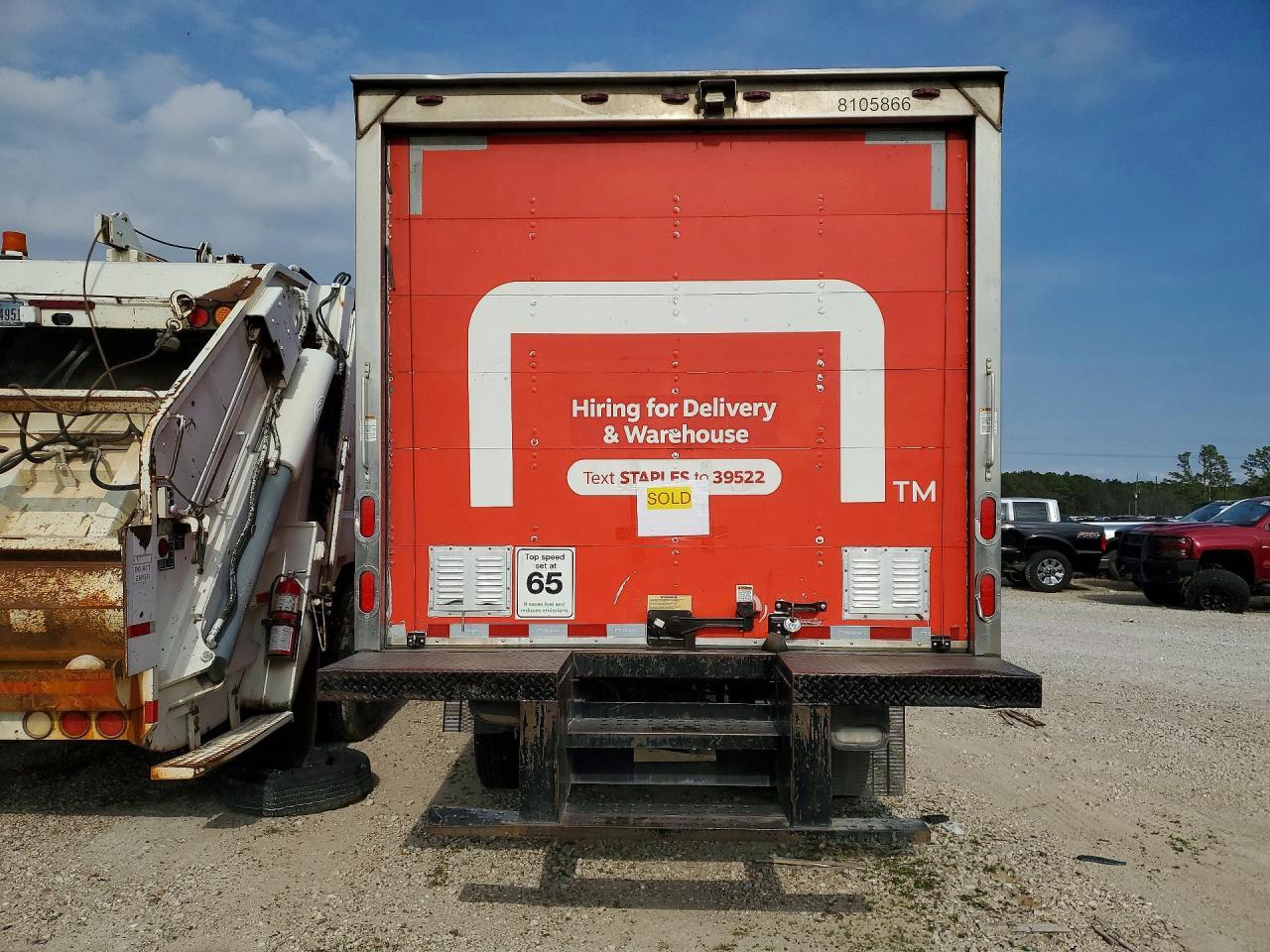 2018 Hino 195 BOX Truck