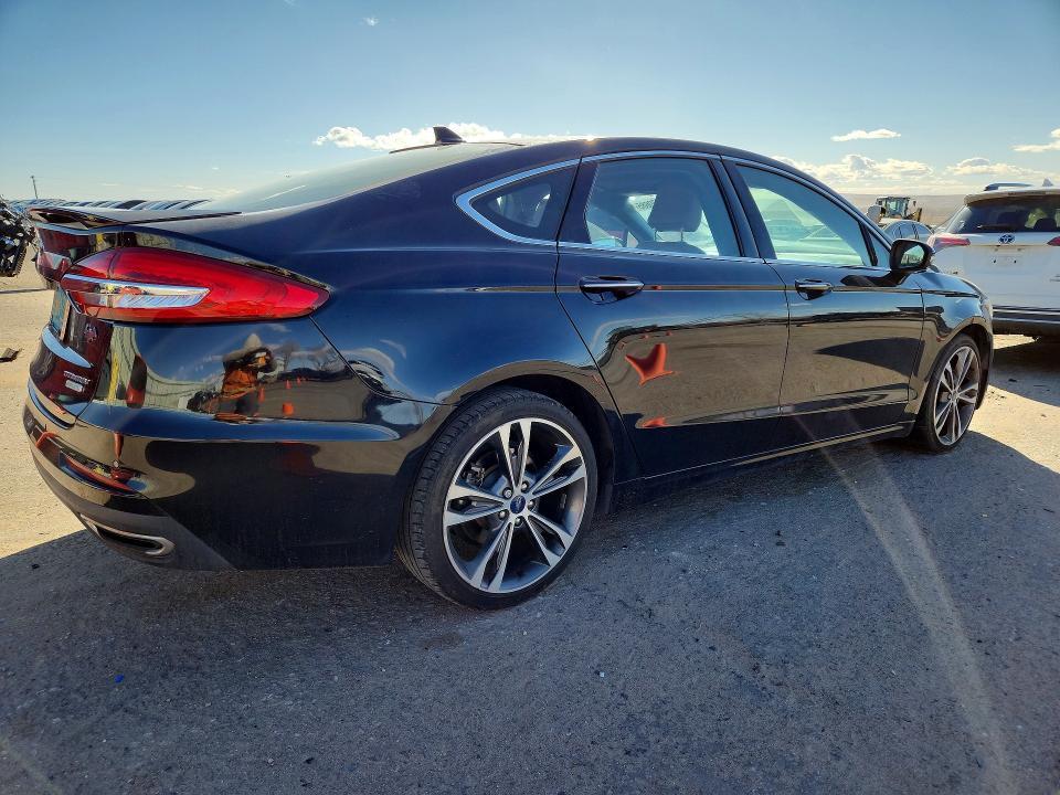 2020 Ford Fusion Titanium