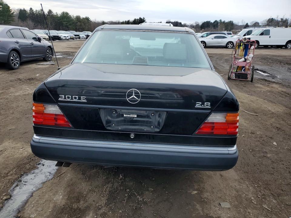 1993 Mercedes-Benz 300 e 2.8
