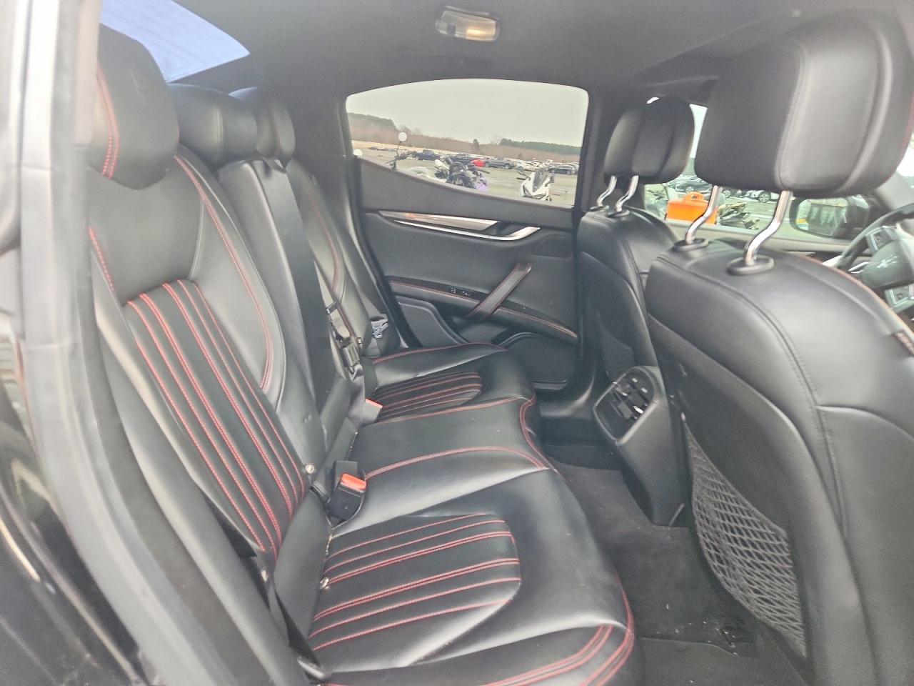 2017 Maserati Ghibli