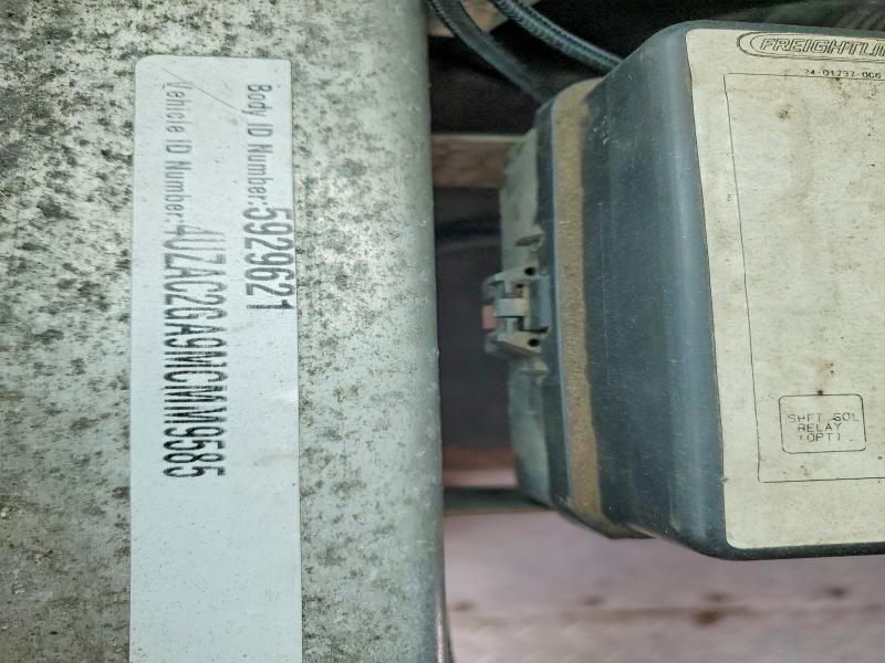 2021 Freightliner MT45G Chassis Delivery Truck