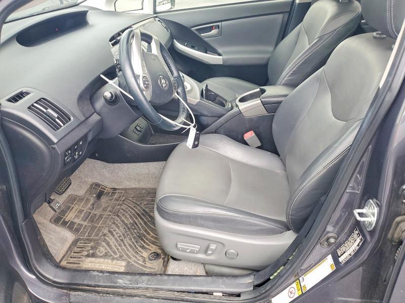 2013 Toyota Prius Plug-in Hybrid Advanced