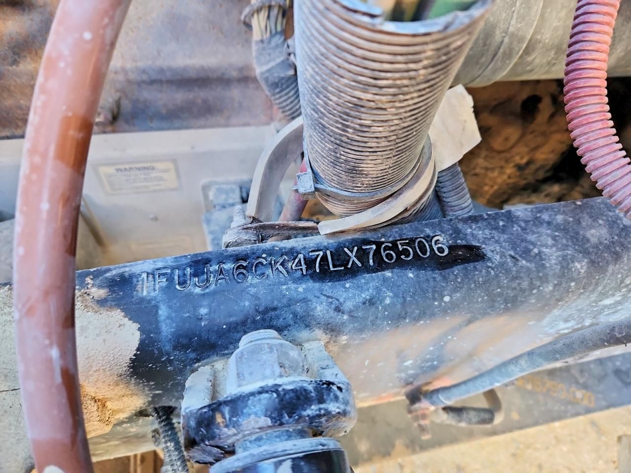 2007 Freightliner Columbia 120 Semi Truck