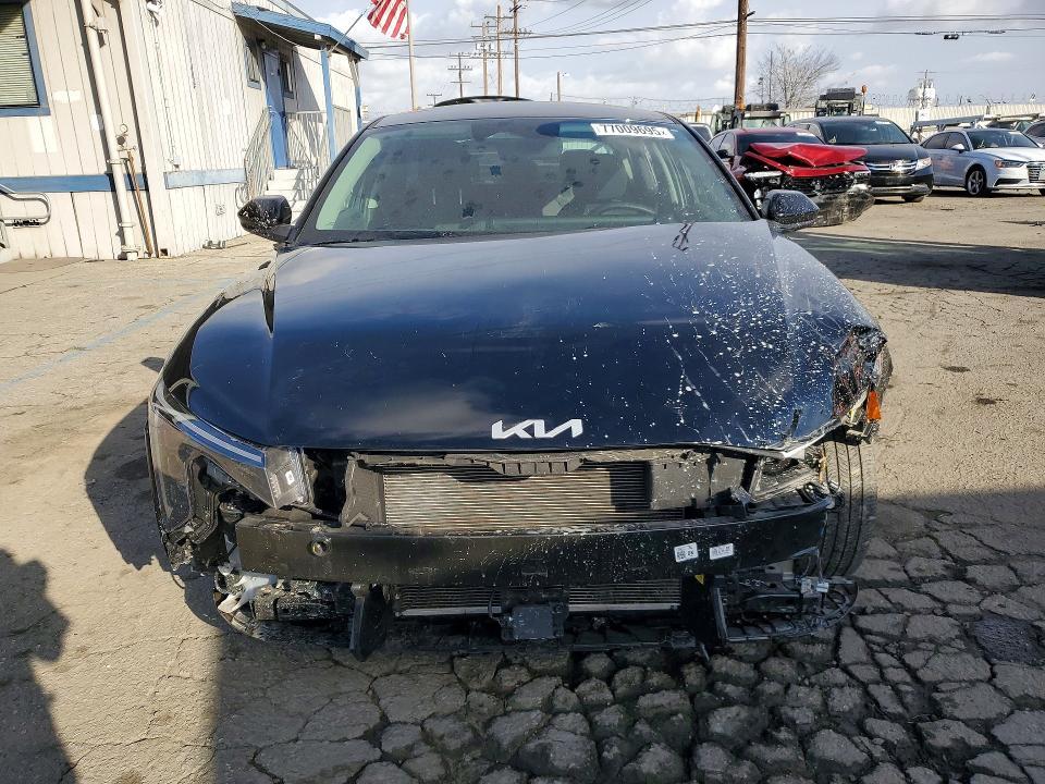 2025 KIA K4 lx
