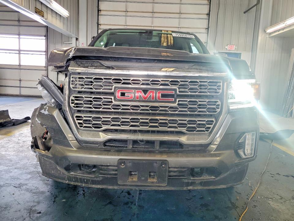 2021 GMC Canyon Denali