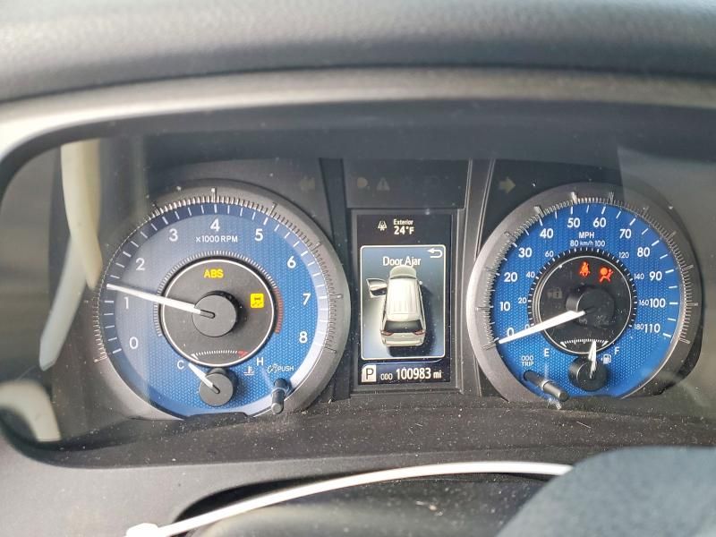 2015 Toyota Sienna xle