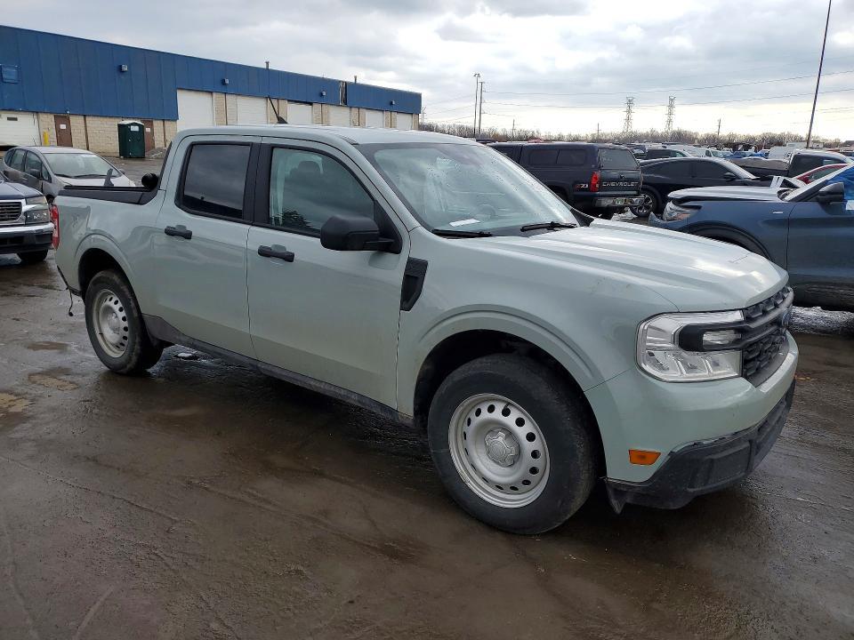 2024 Ford Maverick XL