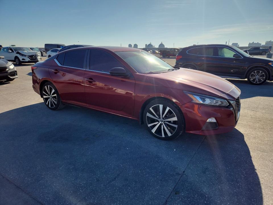 2021 Nissan Altima 2.5 sr