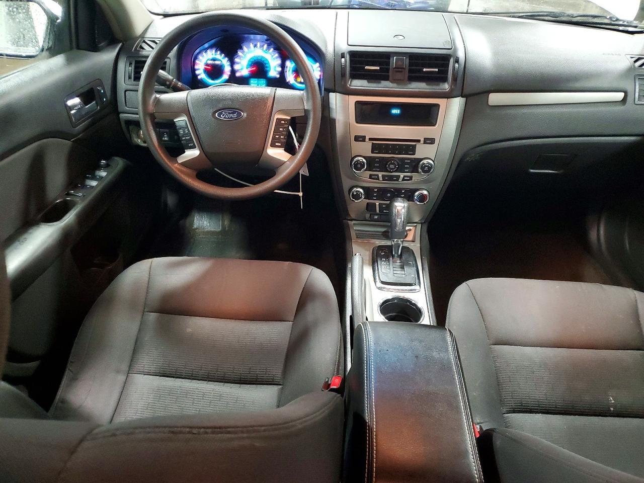 2012 Ford Fusion se