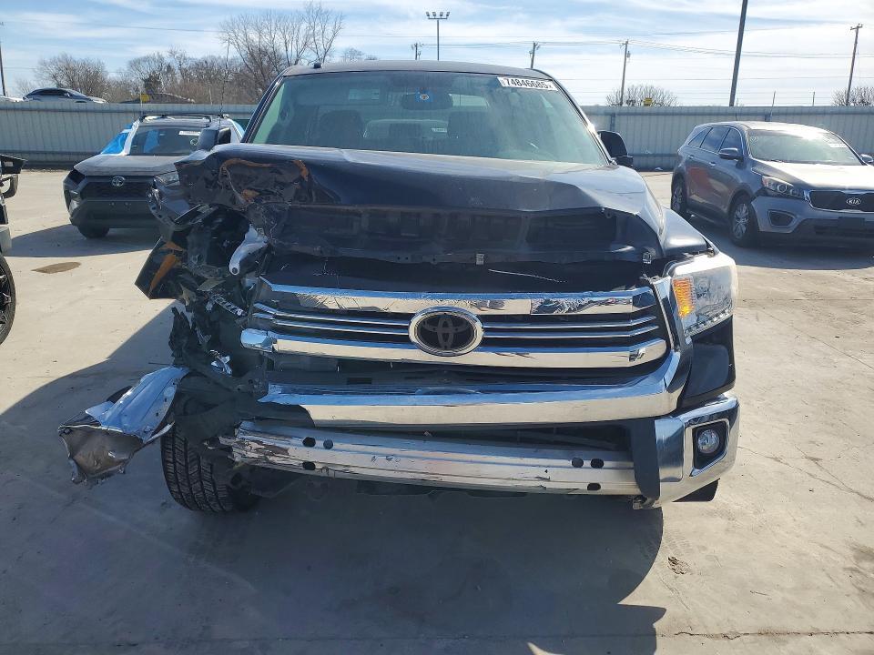 2016 Toyota Tundra SR5
