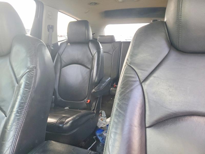 2011 Chevrolet Traverse lt