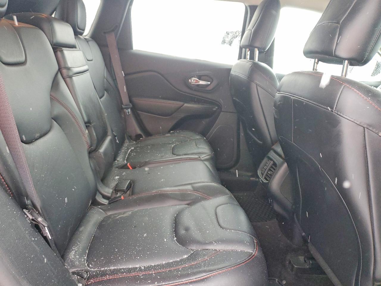 2016 Jeep Cherokee Trailhawk