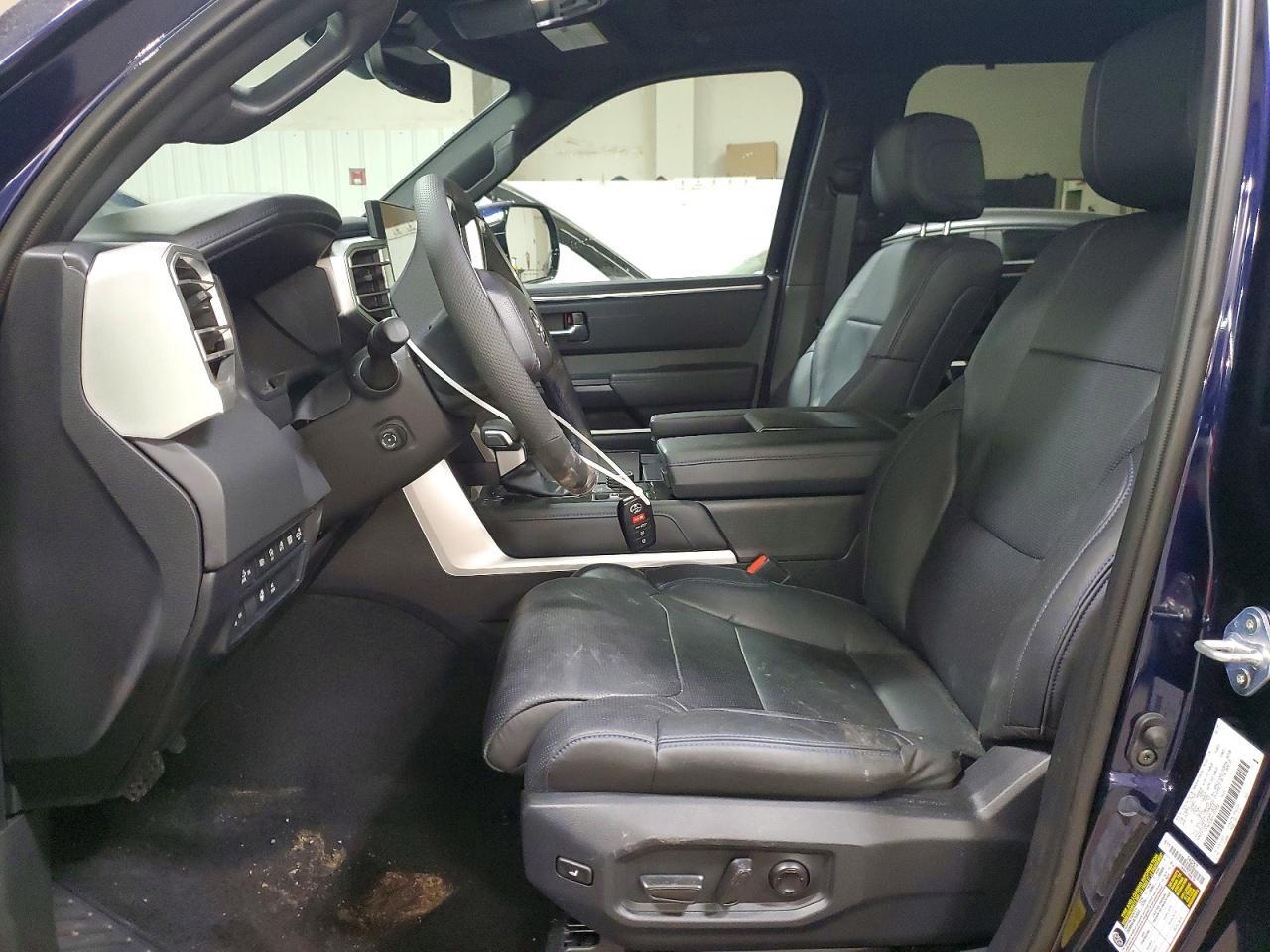 2025 Toyota Tundra Platinum