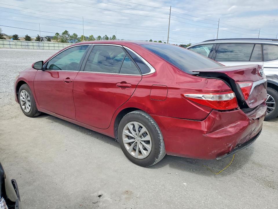 2016 Toyota Camry le