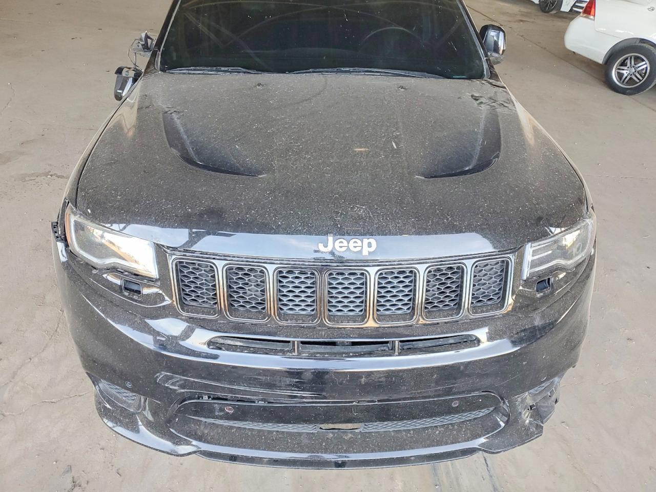 2018 Jeep Grand Cherokee Srt-8