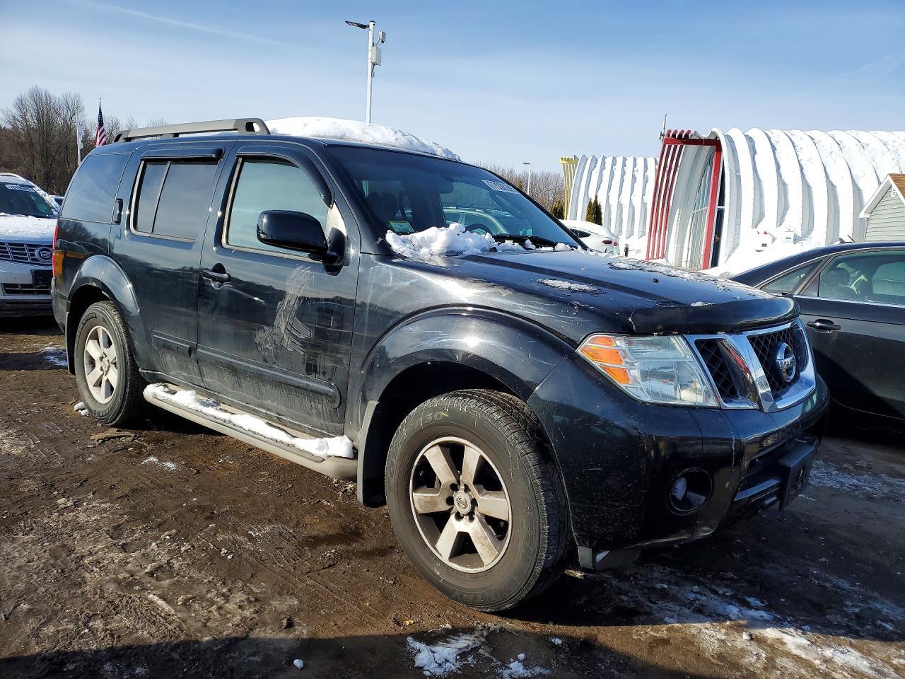 2012 Nissan Pathfinder s