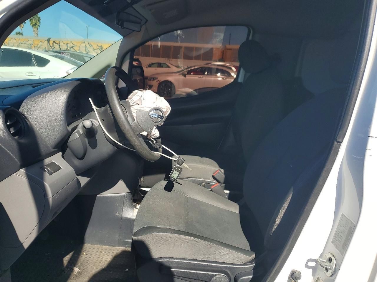 2015 Nissan NV200 Utility / Service Van