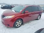 2012 Toyota Sienna le
