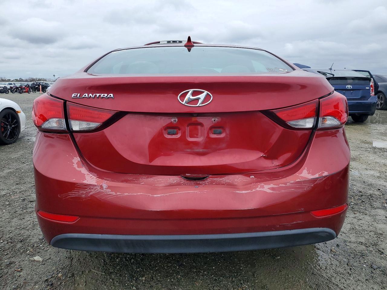 2014 Hyundai Elantra se