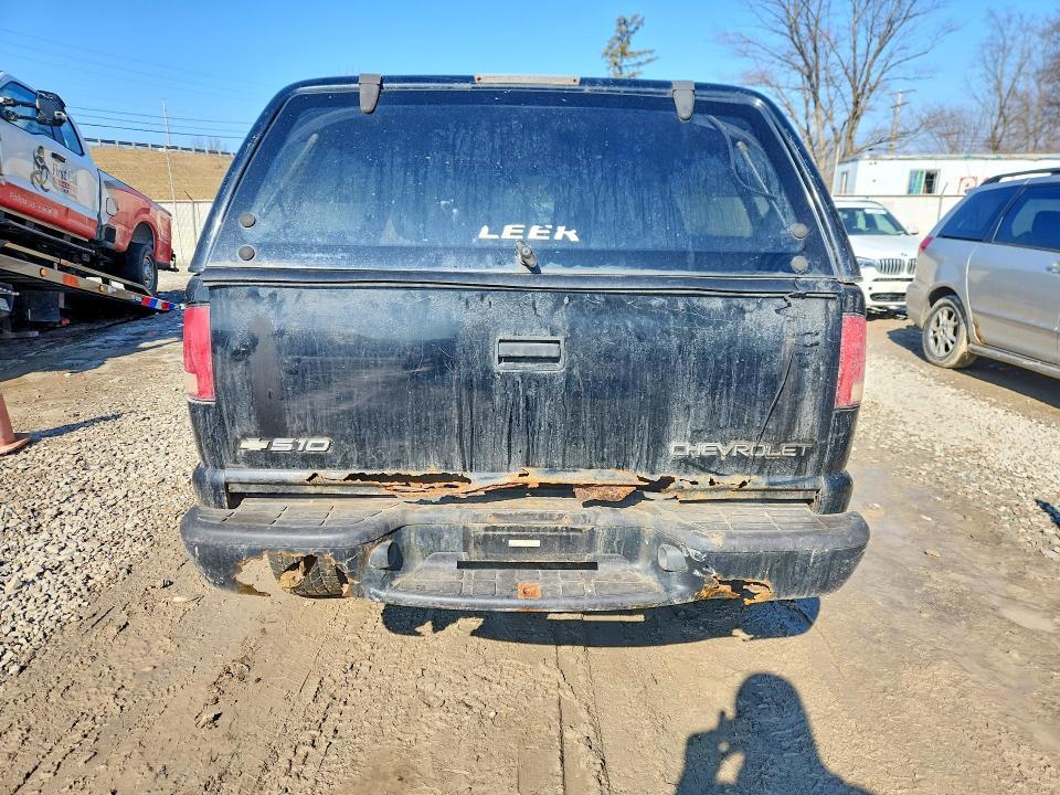 2000 Chevrolet S Truck S10