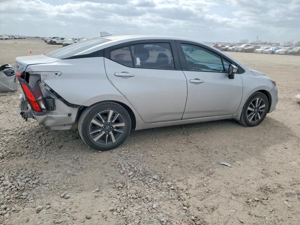 2020 Nissan Versa sv