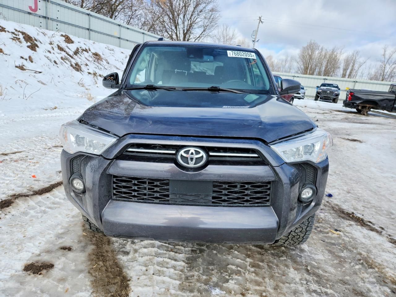 2023 Toyota 4runner se