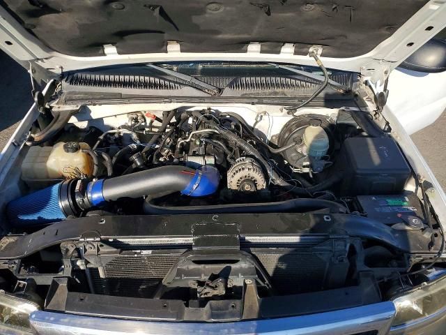 2005 GMC New Sierra C1500