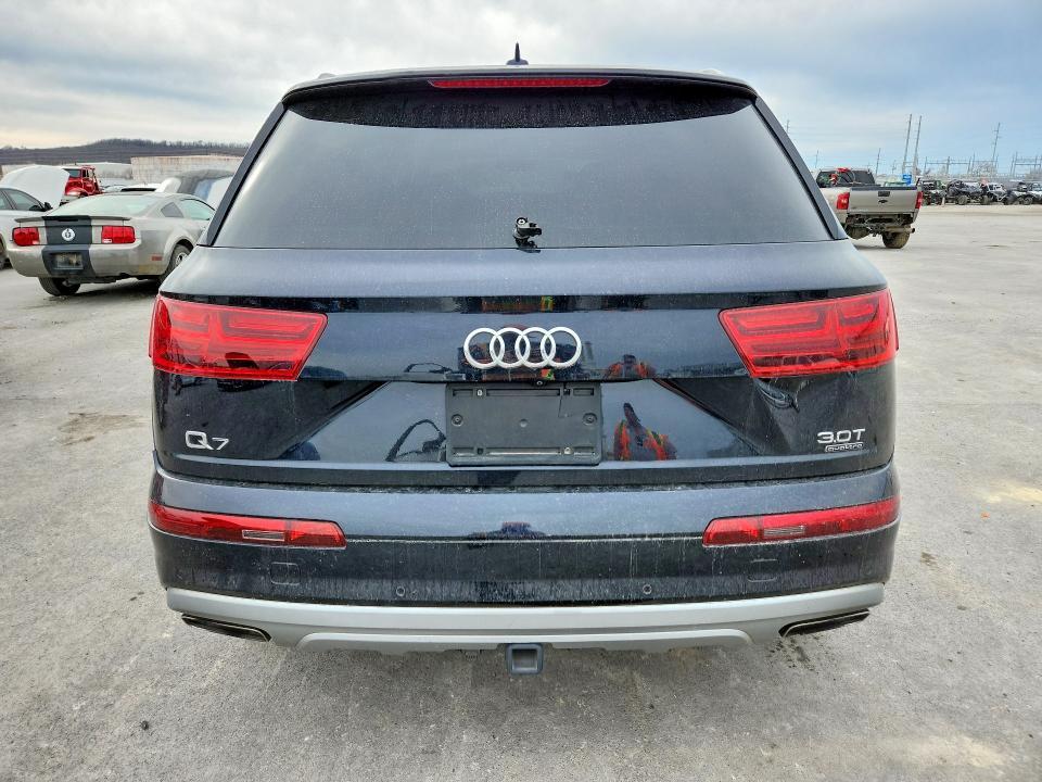 2017 Audi Q7 Prestige