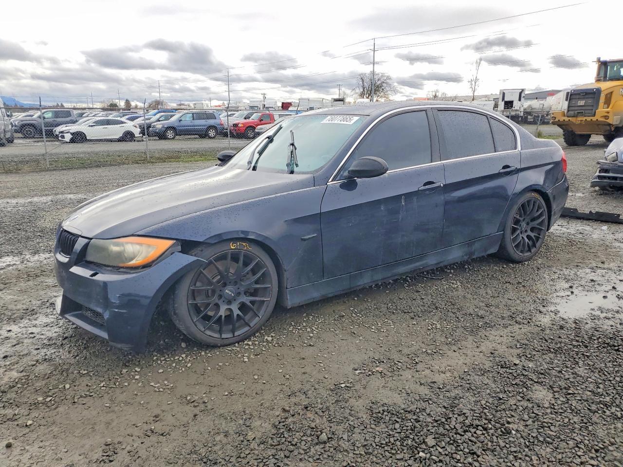 2006 BMW 330 i
