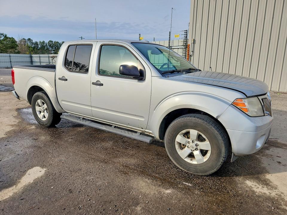 2013 Nissan Frontier S