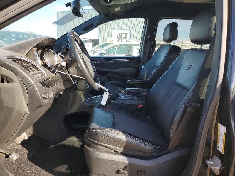 2014 Chrysler Town & Country s