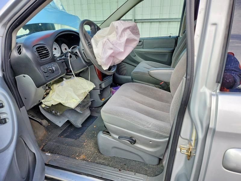 2006 Chrysler Town & Country