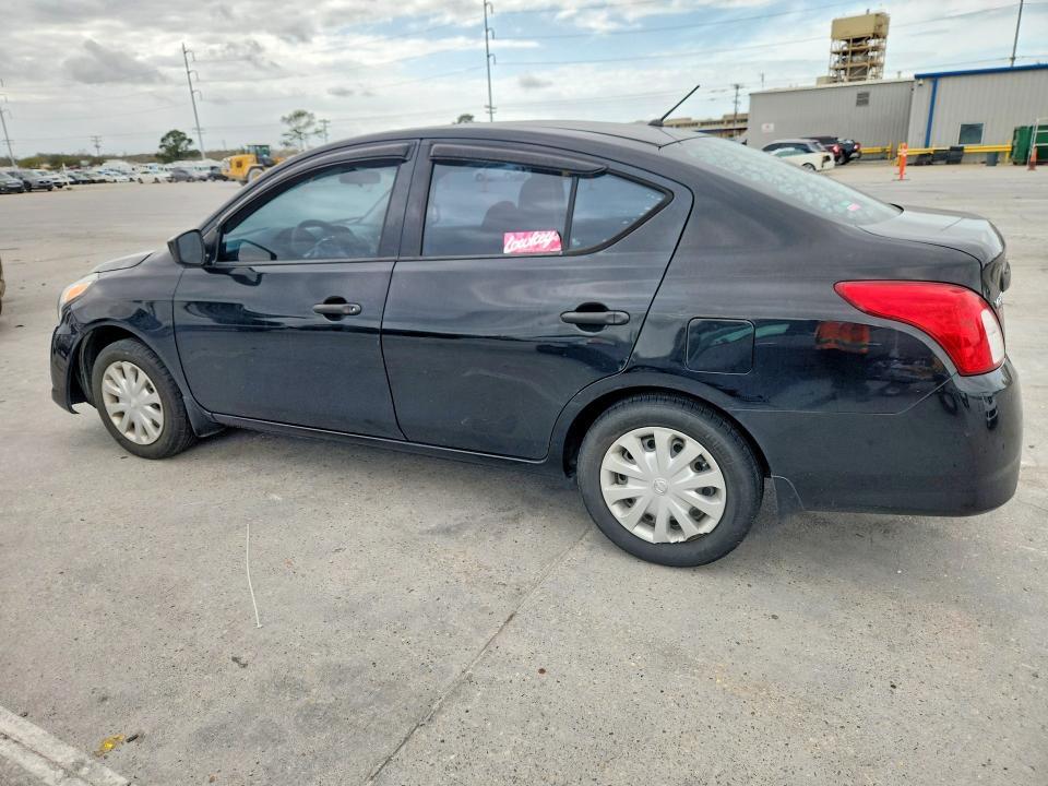 2016 Nissan Versa 1.6 s