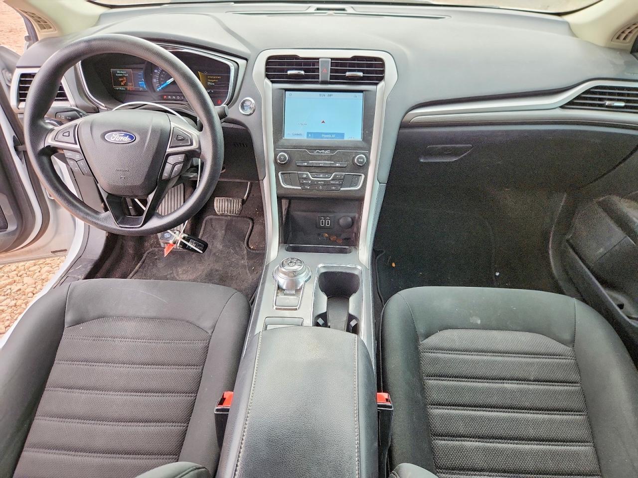 2020 Ford Fusion se