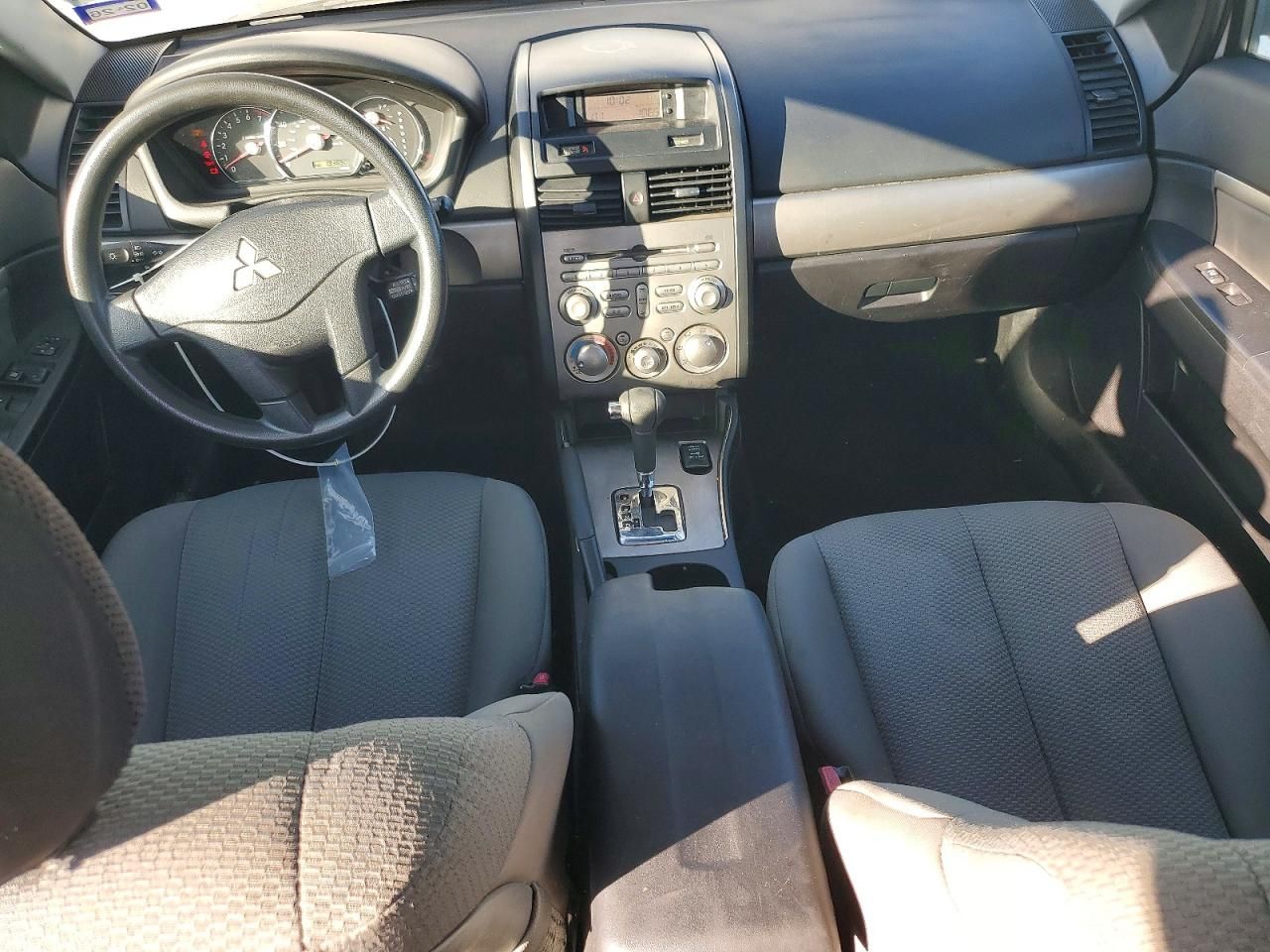 2011 Mitsubishi Galant fe