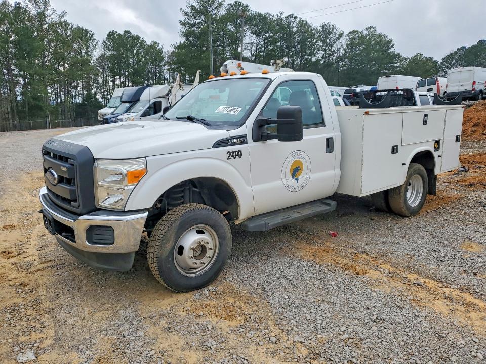 2016 Ford F350 Super Duty Utility / Service Truck